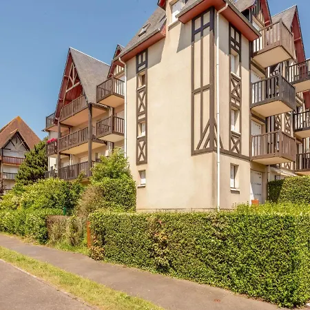 Апартаменты Le Clos Mathilde-21 By Interhome Кабур