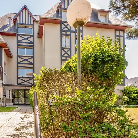 Le Clos Mathilde-21 By Interhome