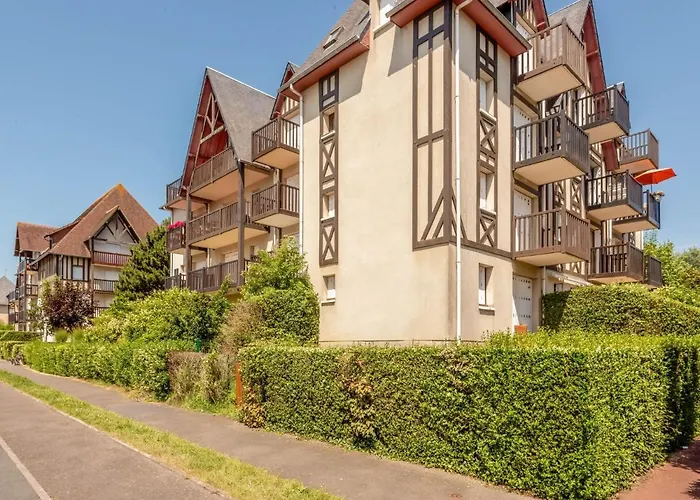 Apartamento Le Clos Mathilde-21 By Interhome Cabourg