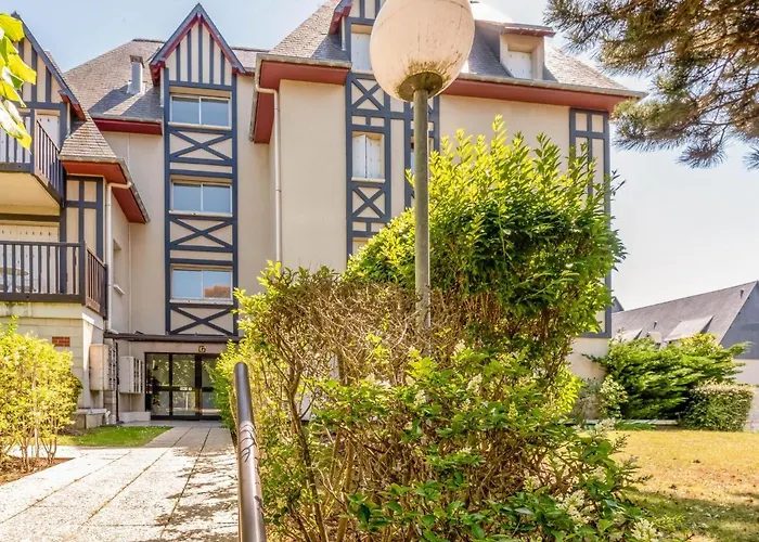 Le Clos Mathilde-21 By Interhome