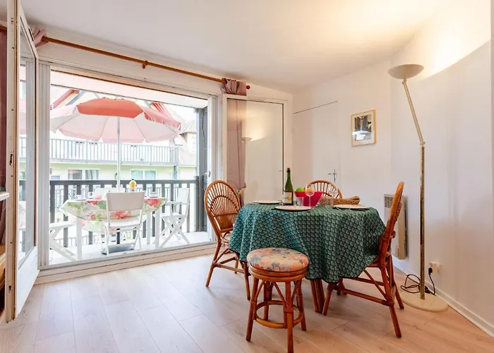 Le Clos Mathilde-21 By Interhome Apartamento Cabourg